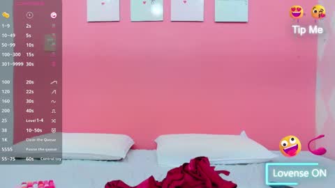 kinkycutegirll online show from September 11, 1:33 pm