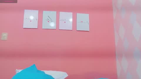 kinkycutegirll online show from September 22, 12:56 am