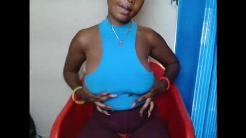 Snapshot of kinkyjuicexx chatting on September 12, 10:15 am kinkyjuicexx online show from September 12, 10:15 am