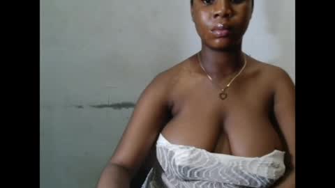 kinkyjuicexx online show from May 8, 11:32 pm