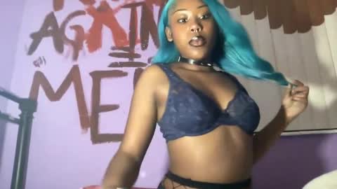 Bunniii online show from December 4, 1:25 am