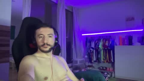 cachonlolo31 online show from September 10, 5:35 pm