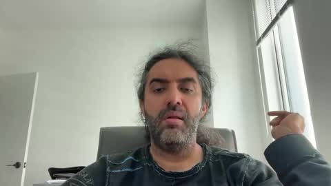 kinkyman16 online show from March 8, 8:01 pm