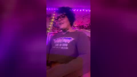 Snapshot of kinkypinkyplay2 chatting on February 19, 12:39 am Kinky Pinky online show from February 19, 12:39 am