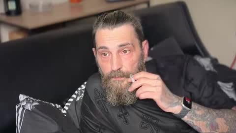 kinkyrusty online show from November 9, 8:40 pm