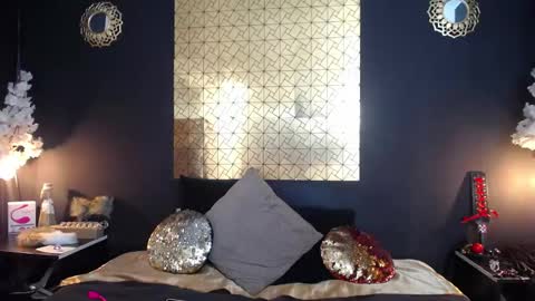 kinkyy_mom online show from April 10, 3:28 pm