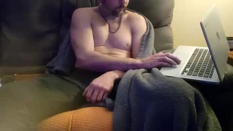 Snapshot of kipp62282 chatting on January 5, 1:47 pm kipp62282 online show from January 5, 1:47 pm