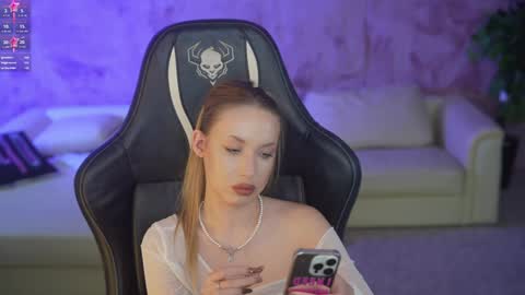 Sweet girls online show from October 12, 12:15 pm