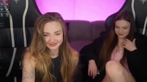 Snapshot of kira0541 chatting on March 19, 8:46 pm Sweet girls online show from March 19, 8:46 pm