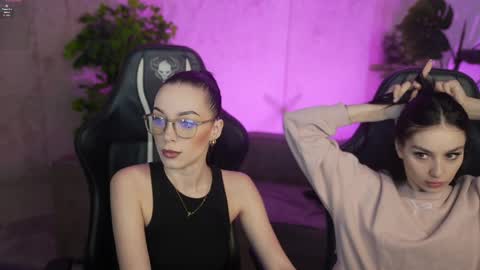 Snapshot of kira0541 chatting on April 9, 7:47 am Sweet girls online show from April 9, 7:47 am