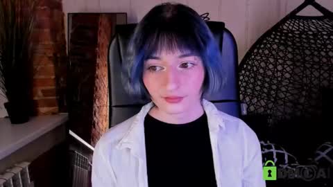 Kira online show from February 1, 8:40 pm