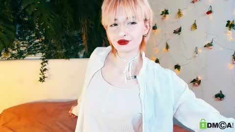 Snapshot of kira__cutie chatting on April 26, 9:34 pm Kira online show from April 26, 9:34 pm