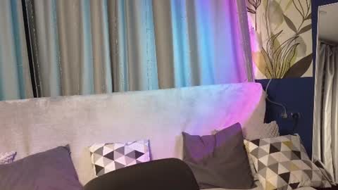 Snapshot of kira_bliss_ chatting on July 2, 3:23 am kira_bliss_ online show from July 2, 3:23 am