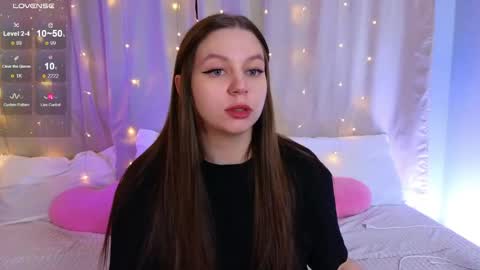 Kira Briis online show from April 26, 5:32 pm