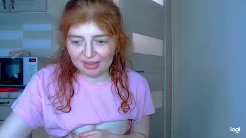 Snapshot of kira_foxy_ chatting on June 22, 1:30 pm Kira online show from June 22, 1:30 pm