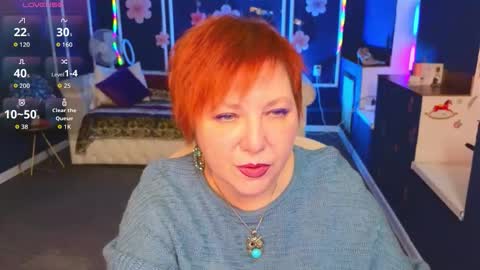 Kira Kennet online show from February 2, 5:50 am