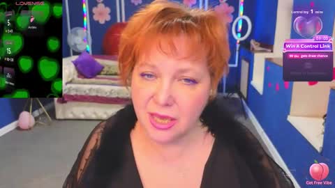 Kira Kennet online show from March 6, 9:55 pm