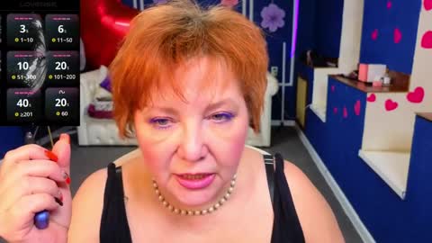 Kira Kennet online show from April 1, 2:01 am