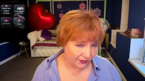 Kira Kennet online show from May 22, 5:47 am