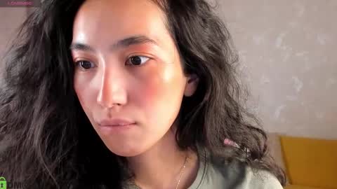 Aura online show from December 15, 3:44 am