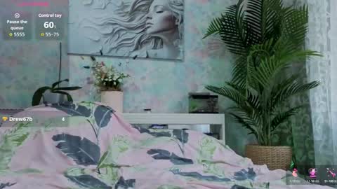 Snapshot of kira_saning chatting on March 2, 5:08 am kira_saning online show from March 2, 5:08 am