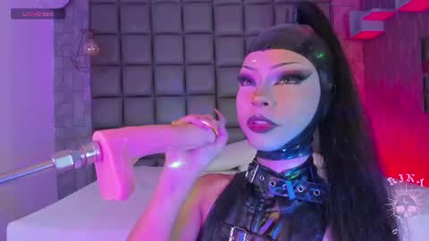 Kira  online show from July 19, 4:49 am