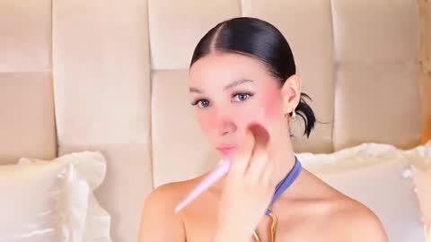 Snapshot of kirakayleigh chatting on September 20, 11:39 pm kira online show from September 20, 11:39 pm