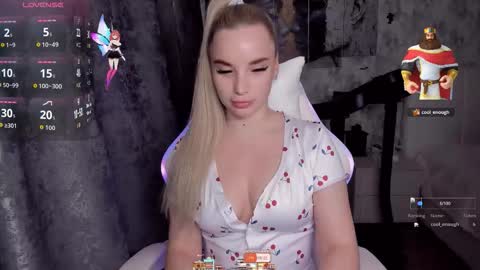 kirakrox online show from November 10, 6:29 pm