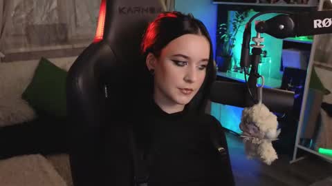 Kira    online show from November 28, 4:31 pm