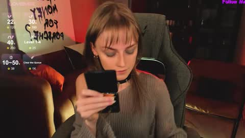 Kira online show from October 23, 8:40 pm