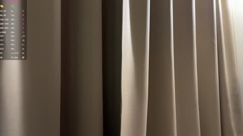 Snapshot of kiramystery chatting on December 5, 3:39 pm Kira online show from December 5, 3:39 pm