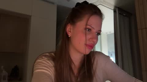 Kira online show from January 13, 5:07 pm