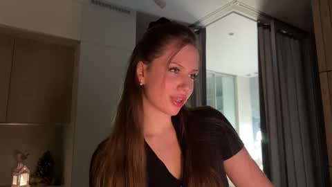 Kira online show from January 14, 4:12 pm