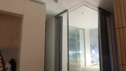 Kira online show from April 2, 11:30 am