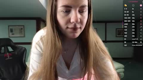  Kira  online show from February 2, 2:43 am