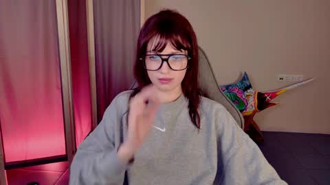 kiravair online show from April 8, 5:46 pm