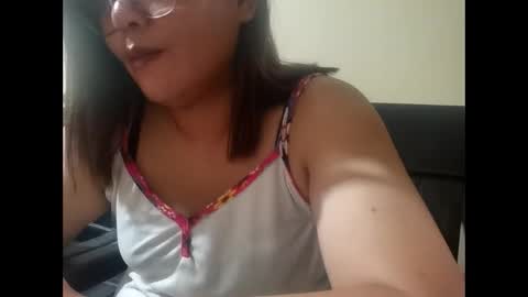Snapshot of kiray20 chatting on December 13, 6:53 am kiray20 online show from December 13, 6:53 am