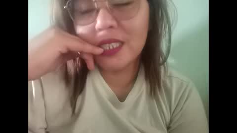 Snapshot of kiray20 chatting on January 17, 2:50 am kiray20 online show from January 17, 2:50 am