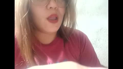 Snapshot of kiray20 chatting on February 3, 12:14 pm kiray20 online show from February 3, 12:14 pm