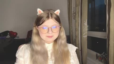 Snapshot of kirayume chatting on May 30, 10:07 pm KiraYume online show from May 30, 10:07 pm