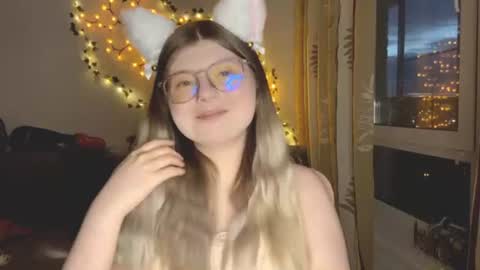Snapshot of kirayume chatting on June 14, 10:01 pm KiraYume online show from June 14, 10:01 pm