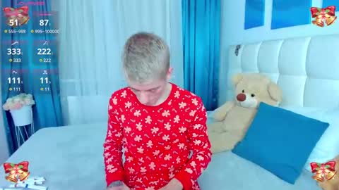 Snapshot of kireev_ chatting on December 7, 10:34 am online show from December 7, 10:34 am