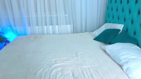 Snapshot of kireev_ chatting on December 10, 12:49 pm online show from December 10, 12:49 pm