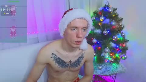 Snapshot of kireev_ chatting on December 25, 9:45 am online show from December 25, 9:45 am