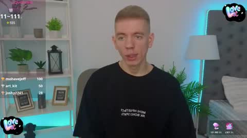 Snapshot of kireev_ chatting on February 2, 10:57 am online show from February 2, 10:57 am