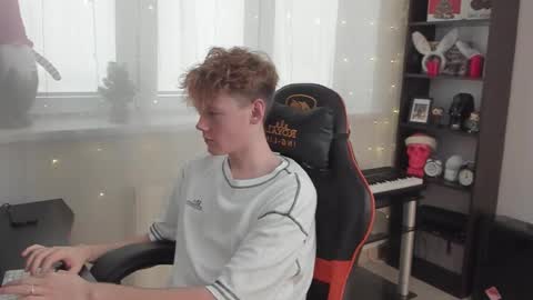 Kirill and Andrey online show from January 18, 10:17 am