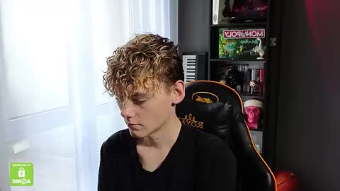 Kirill and Andrey online show from October 12, 7:51 am