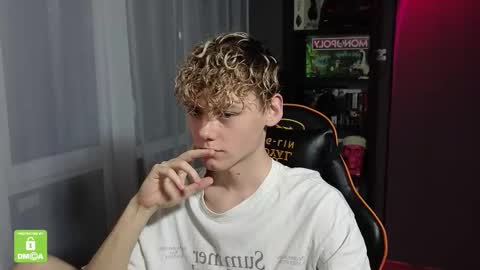 Kirill and Andrey online show from October 20, 11:27 pm