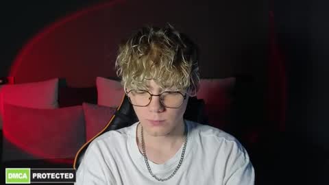 Kirill and Andrey online show from April 6, 4:46 am