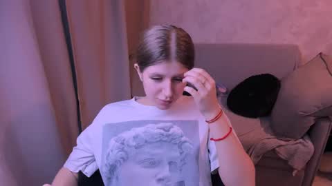 Snapshot of kirraa_ chatting on January 25, 7:18 pm Kira online show from January 25, 7:18 pm